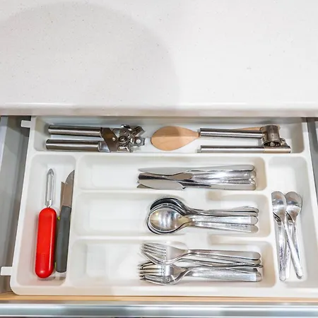 And Specious Two Bedrooms In The Old Town アパート