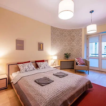 דירה And Specious Two Bedrooms In The Old Town
