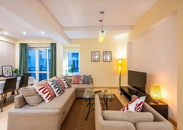 And Specious Two Bedrooms In The Old Town Cracovie