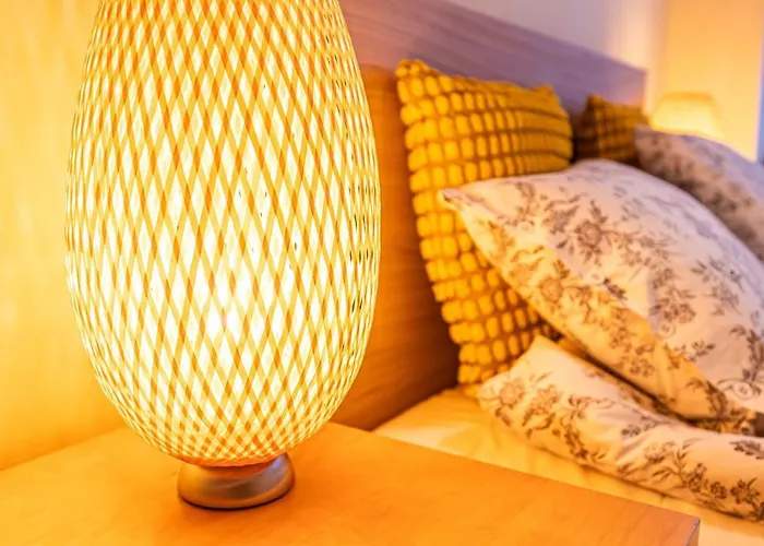 Appartement And Specious Two Bedrooms In The Old Town *