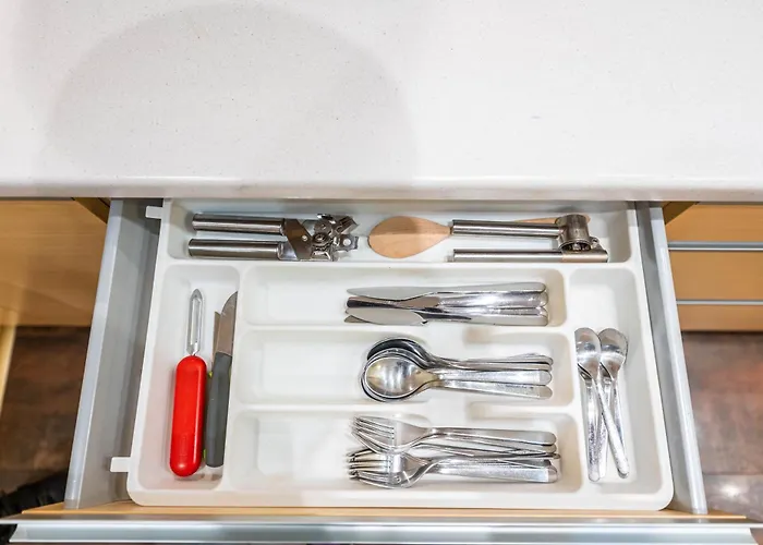 And Specious Two Bedrooms In The Old Town Appartement